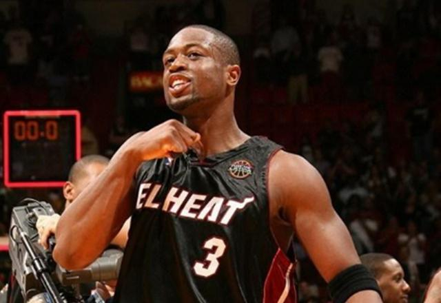 切尔西1-1阿森纳！凯塞多染红，查洛巴破门，梅里诺救主（切尔西战平阿森纳1-1：凯塞多染红，查洛巴建功，梅里诺扳平）