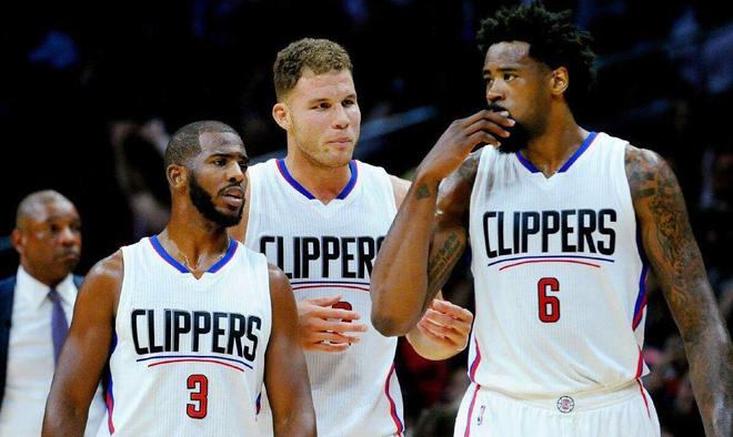 穆雷和里夫斯：领跑全明星候选人名单（穆雷与里夫斯位居全明星候选榜首）