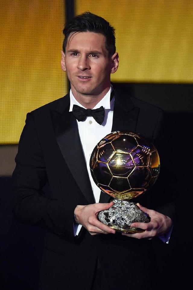 国安主场战平山东泰山（国安主场与山东泰山战成平局）