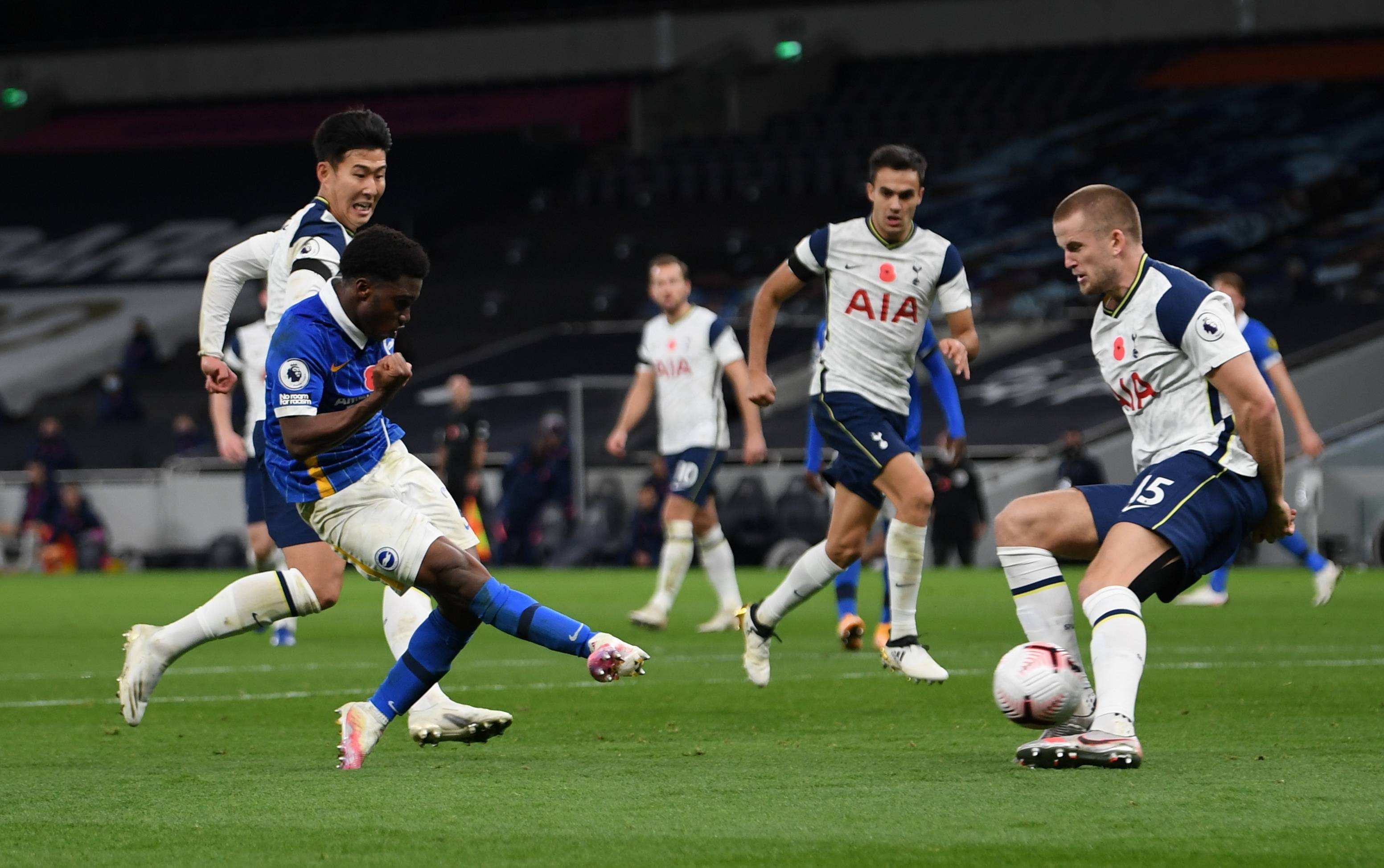 NBA：独行侠击败雄鹿 东契奇全场三双（NBA：独行侠力克雄鹿，东契奇砍下三双）