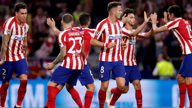 泰伦·卢：赛中我不知道哈登得了多少分，他在进攻端扛着我们（泰伦·卢：比赛中我没留意哈登得了多少分，他扛起了我们的进攻）