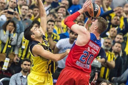 英超官方：经过VAR确认，萨利巴同巴里接触不足以判罚点球（英超官方：VAR复核后认定，萨利巴与巴里接触不构成点球）