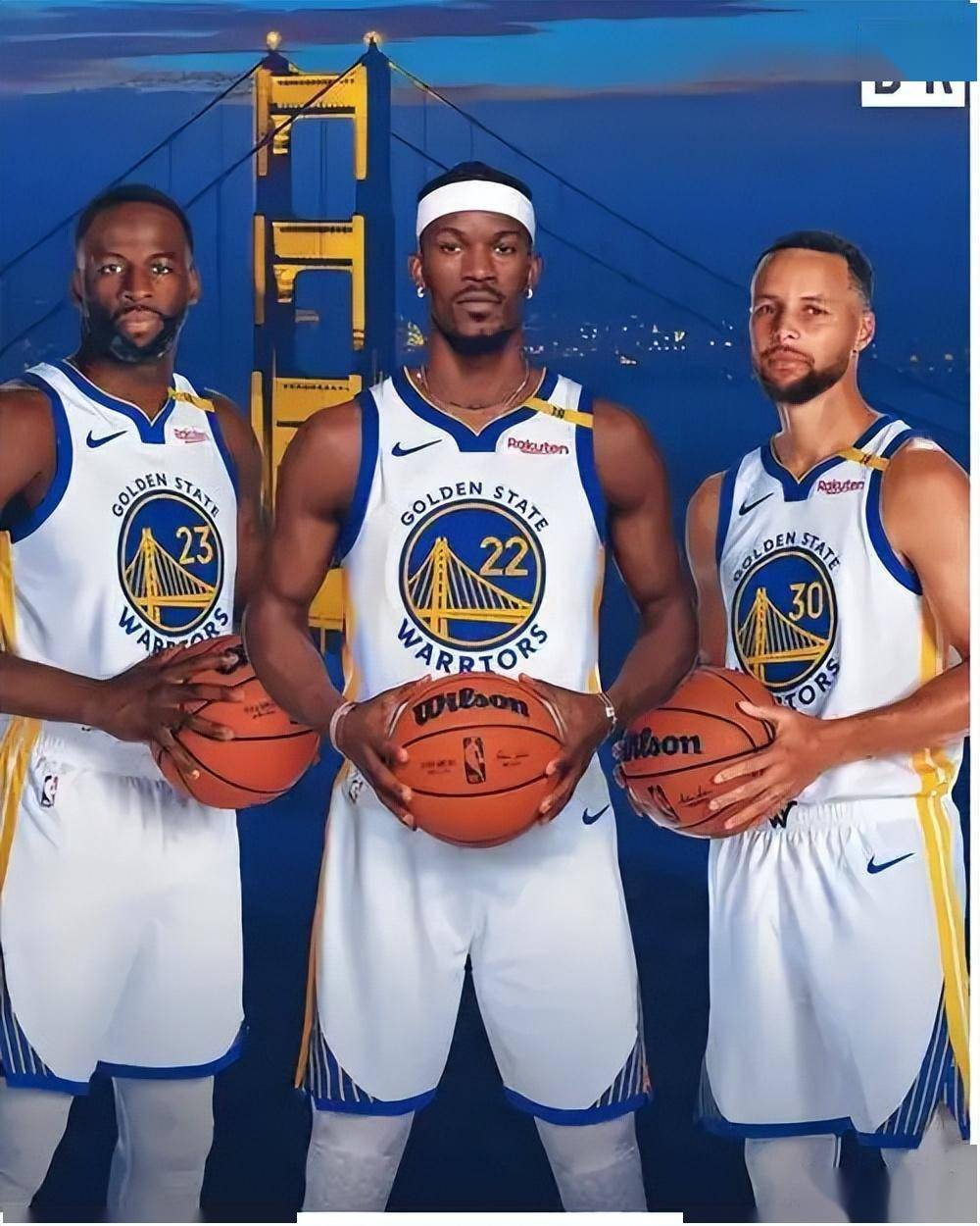 阿斯预测巴萨vs布鲁日首发：莱万领衔，拉什福德替补（阿斯报预测巴萨战布鲁日首发：莱万压阵，拉什福德替补待命）