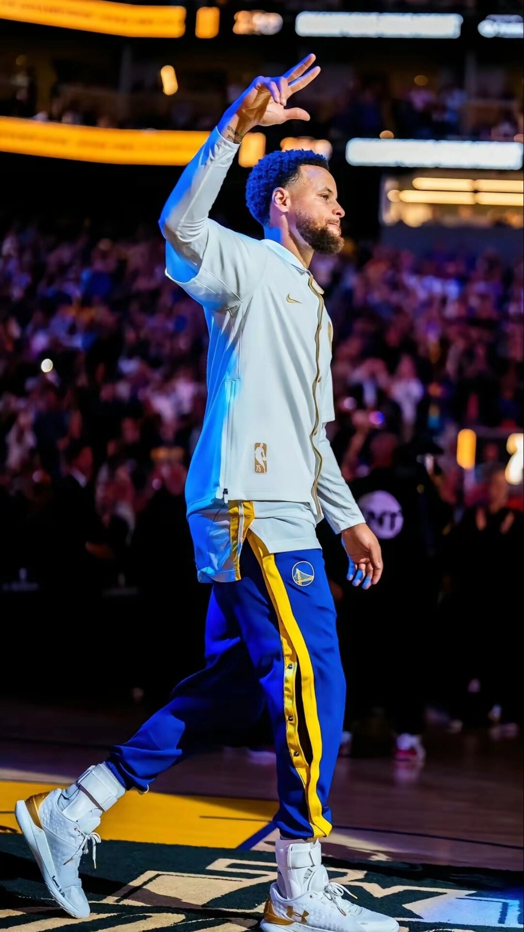 詹俊：今晚萨拉赫替补更合理，还是让维尔茨搭档埃基蒂克（詹俊：今夜让萨拉赫打替补更合适，维尔茨应与埃基蒂克搭档）