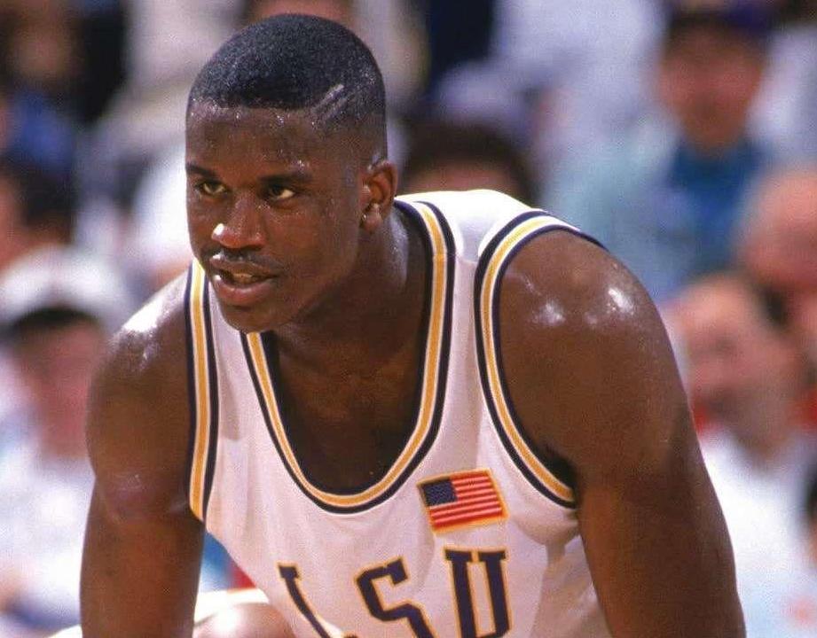 广厦男篮末节绝杀福建（广厦男篮末节上演绝杀击败福建队）