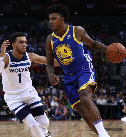 德媒：两名葡体球迷燃放烟火致另一名葡体球迷和一名警官受伤（德媒报道：两名葡体球迷燃放烟花，致另一名葡体球迷与一名警察受伤）