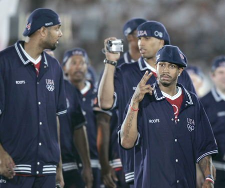 吉鲁：祝愿阿森纳拿英超冠军，但要先保持这种节奏到明年3月（吉鲁盼阿森纳冲顶英超：关键是把状态延续到明年3月）